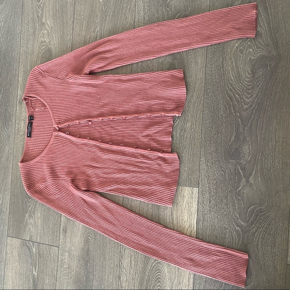 Long sleeve Pink Ribbed Button Up